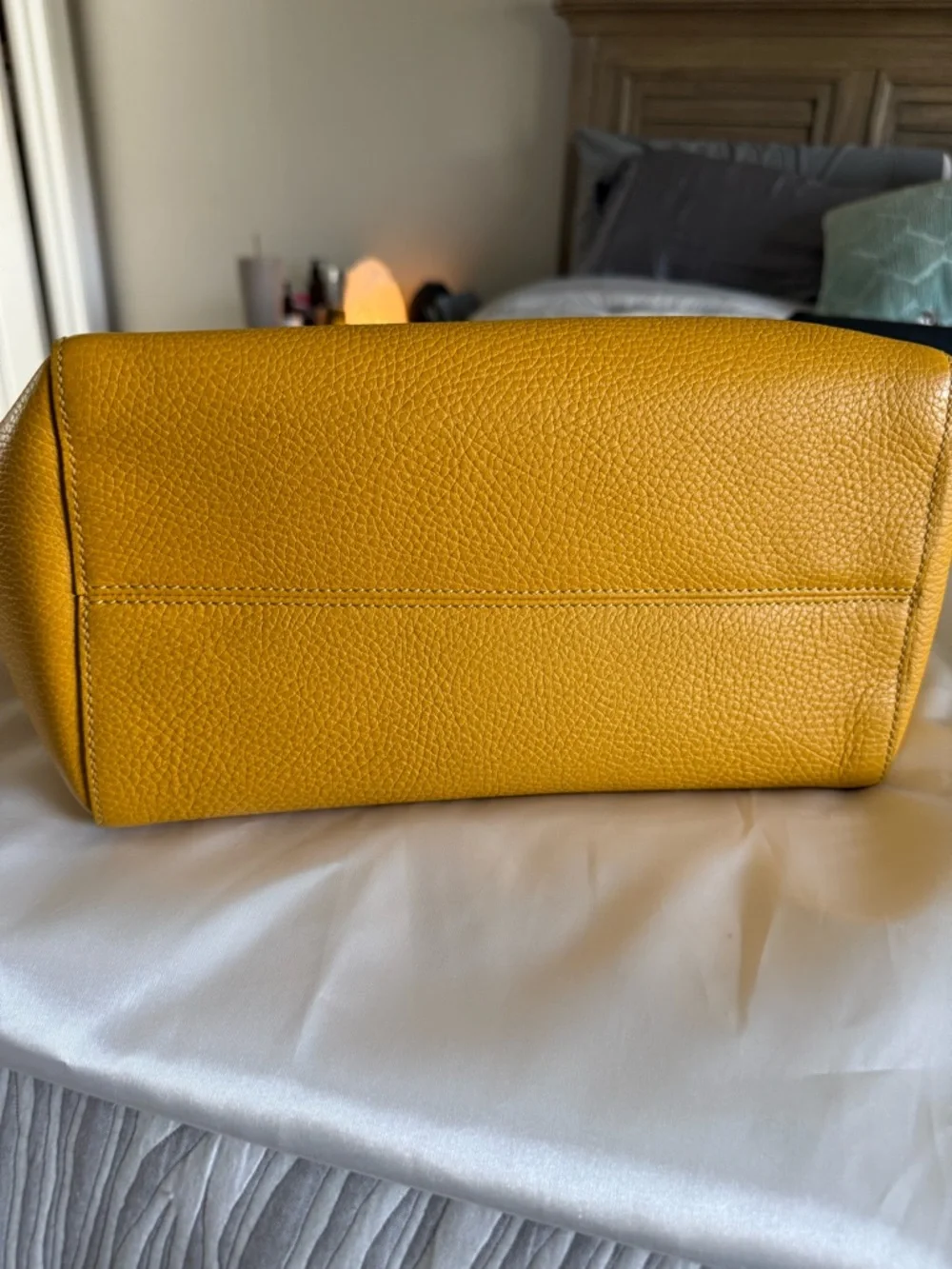 Gucci Yellow Pebbled Calfskin Leather Small Swing Tote Bag - Picture 6 of 7